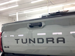 TUNDRA tailgate inlay decal